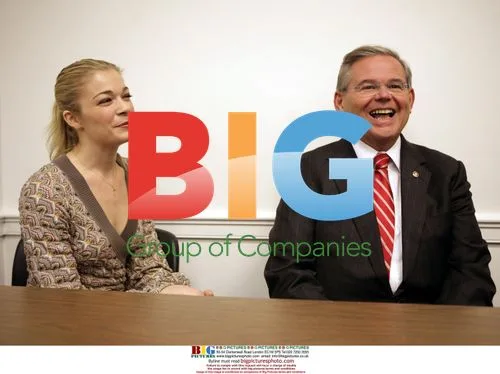 Menendez and Rimes Introduce Psoriasis Act