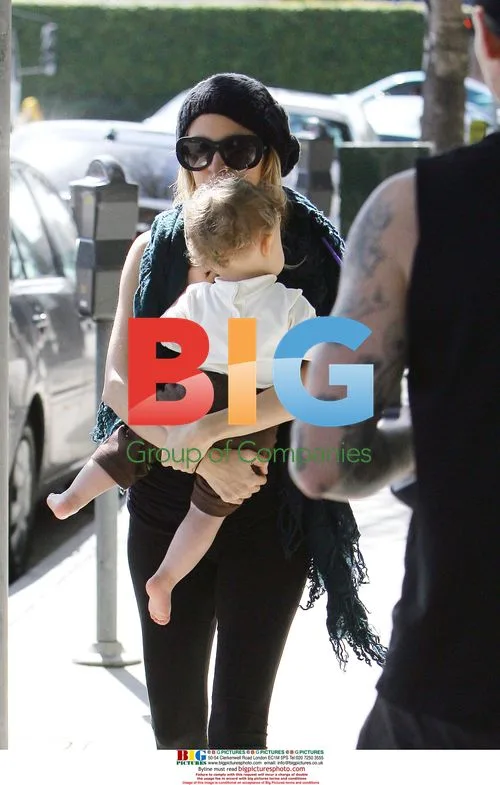 Nicole Richie and Joel Madden with baby Harlow