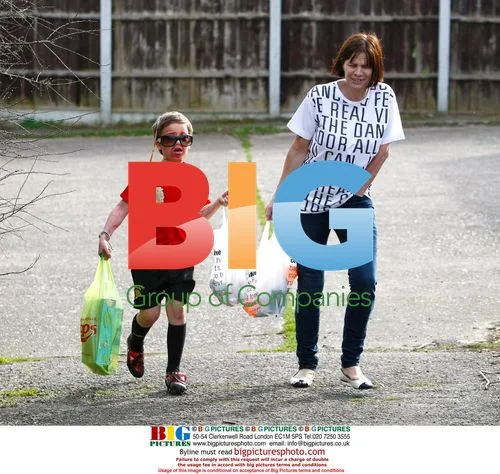 Jade Goody's family visit home
