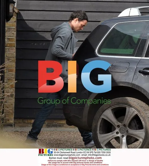 Jack Tweed outside Jade Goody's house