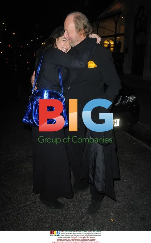 Nigella Lawson and father outside restaurant