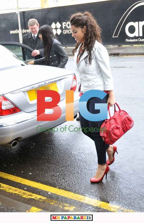 X Factor Contestants Go Shopping in Glasgow