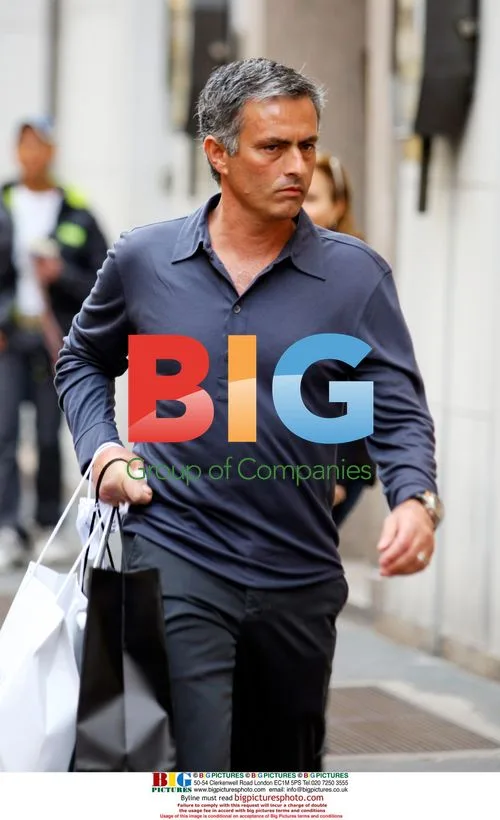Jose Mourinho Spotted Shopping in Milan