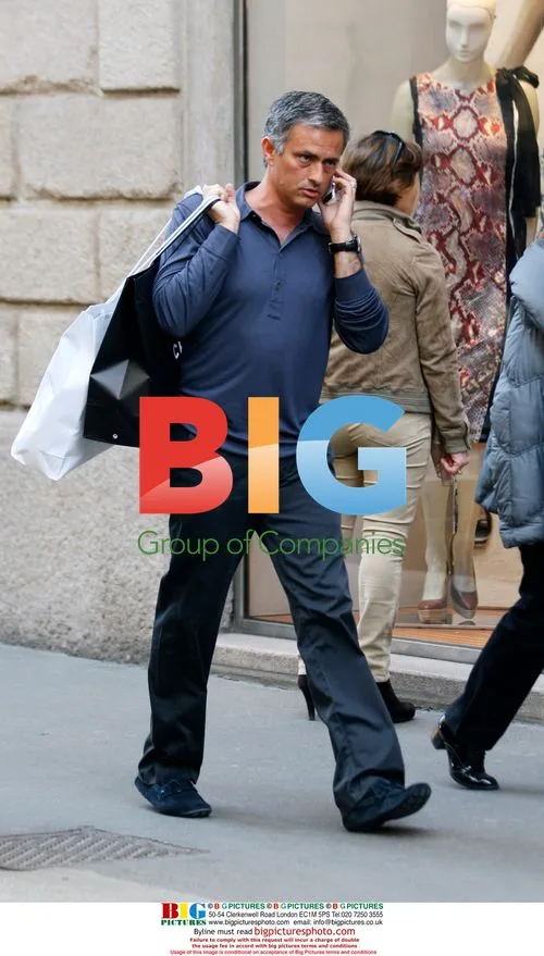 Mourinho spotted shopping in Milan