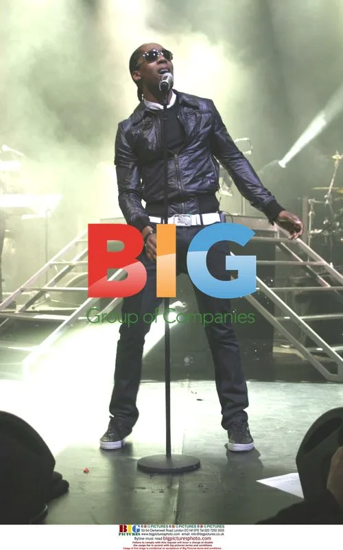 Lemar Performs Sold-Out Concert in Liverpool