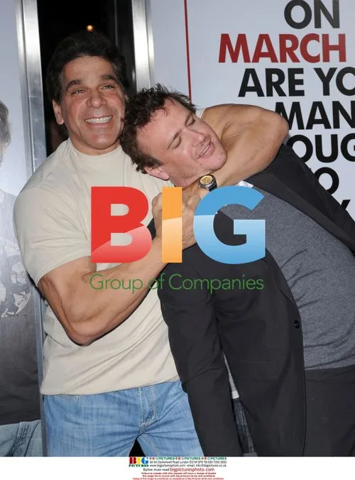 Lou Ferrigno and Jason Segel at "I Love You, Man" premiere