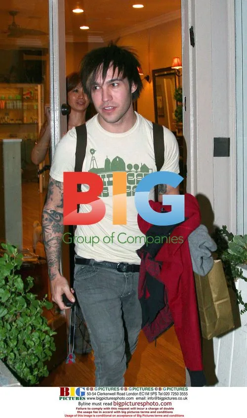 Pete Wentz Gets Hair Done