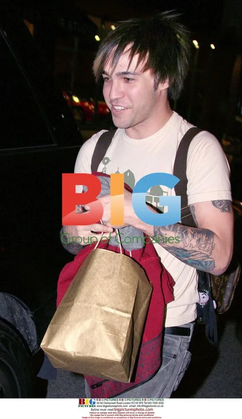 Pete Wentz visits hair salon