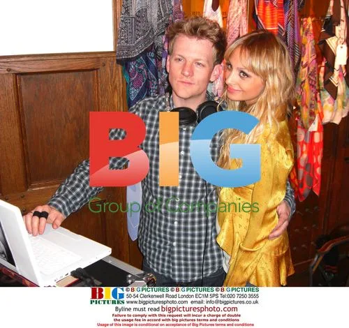 Nicole Richie at Clothing Store Opening