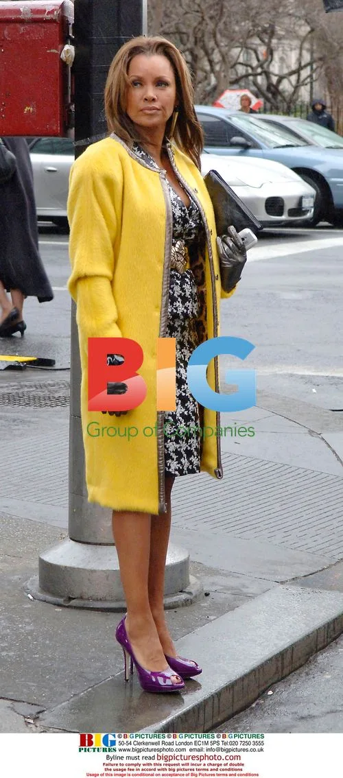 Vanessa Williams on set of "Ugly Betty"