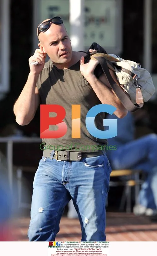 Billy Zane has coffee with friend