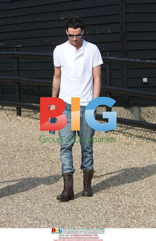 Jack Tweed at Jade Goody's house