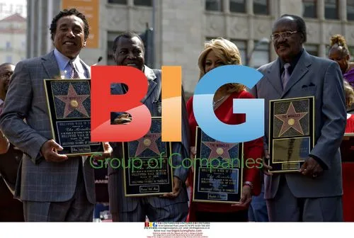 The Miracles Honored with Hollywood Walk of Fame Star