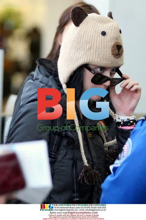 Katy Perry Departs LAX Wearing Casual Outfit