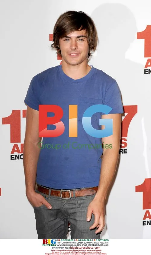 Zac Efron at '17 Again' Photocall