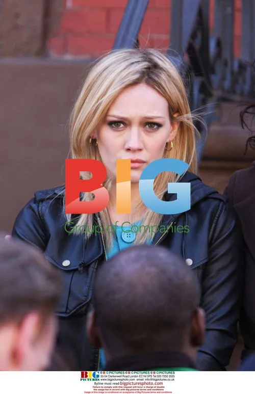 Hilary Duff Filming "Law and Order: SVU"