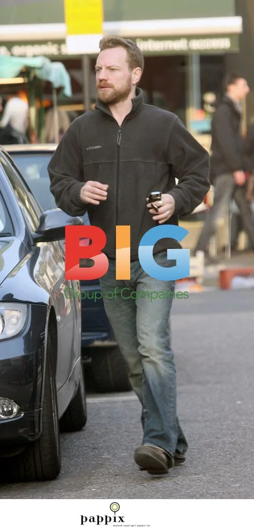 Jim Threapleton takes a stroll in North London