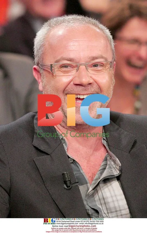 Celebs on "Vivement Dimanche" TV show