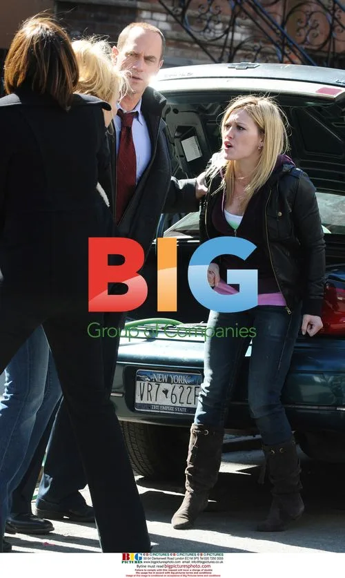 Christopher Meloni and Hilary Duff on 'Law and Order SVU' set