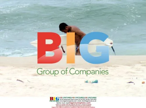 Robinho Surfs & Plays Samba