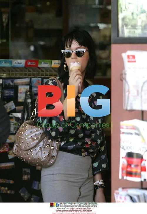 Katy Perry at The Grove