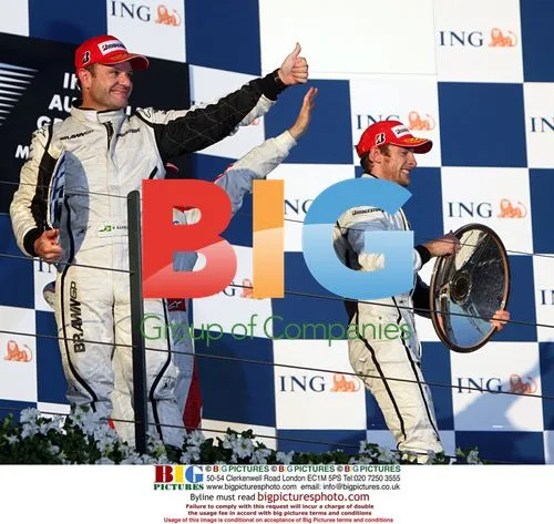 Jenson Button wins Australian F1 Grand Prix