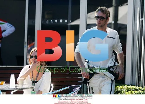 Jenson Button with Girlfriend Jessica Michibata