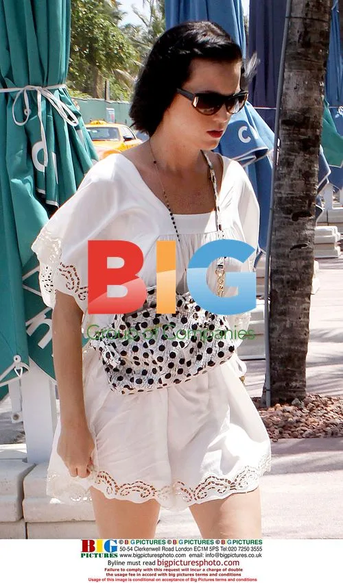 Katy Perry and Travis McCoy in Miami