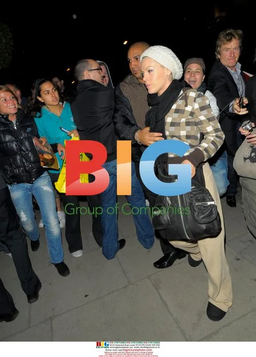 PINK Arrives at Hotel in London