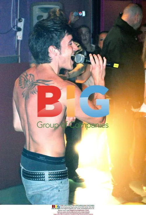 Austin Drage Performs in Southport