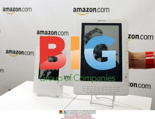 Jeff Bezos Announces New Kindle DX