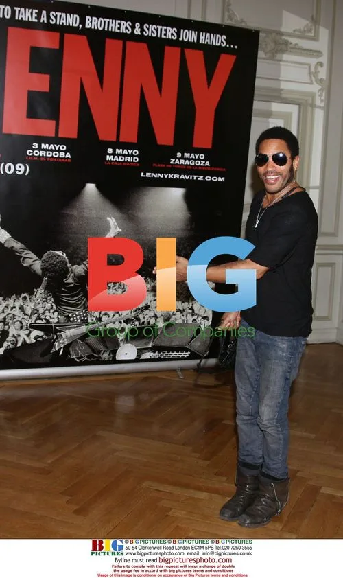Lenny Kravitz Promotes Spanish Tour