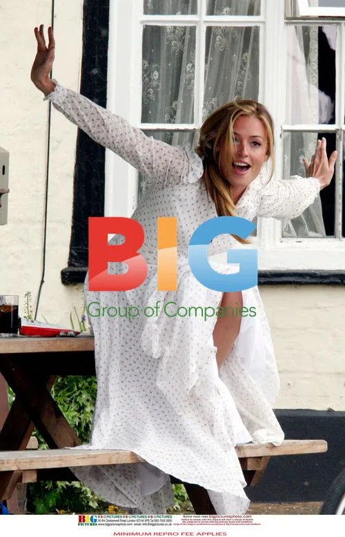 Cat Deeley and Gary Lineker film Walkers ad