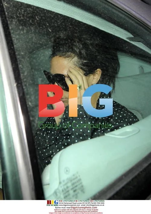 Victoria Beckham Leaves London Hotel