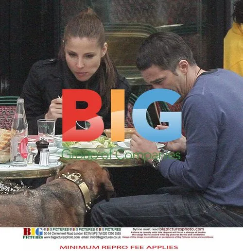Elsa Pataky and Olivier Martinez Spotted in Paris