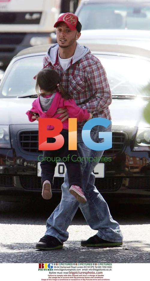 Manchester City's Stephen Ireland out with daughter