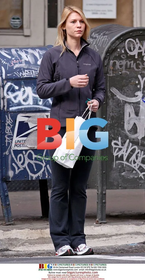 Claire Danes in Workout Attire in Soho