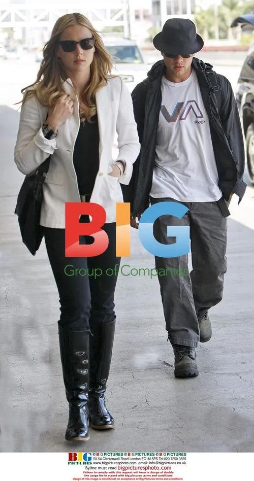 Ryan Phillipe and Abbie Cornish at LAX