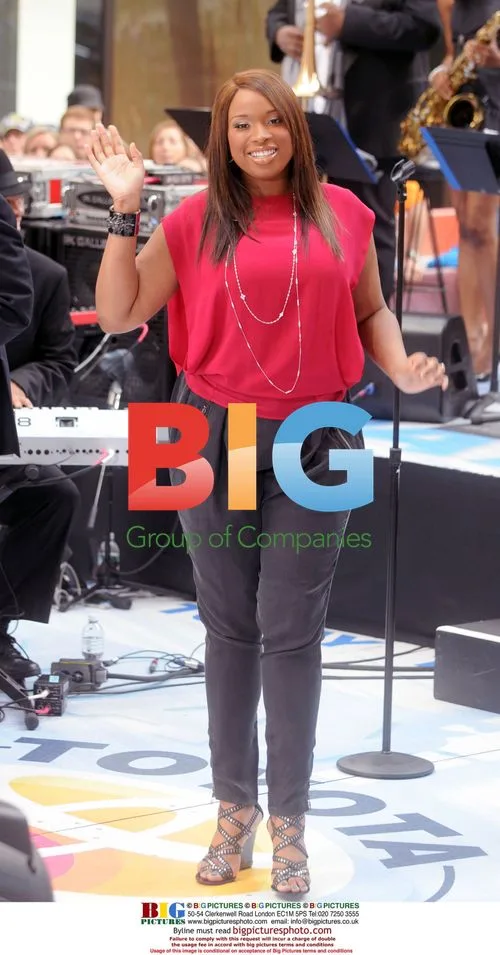 Jennifer Hudson performs on Today Show in NYC