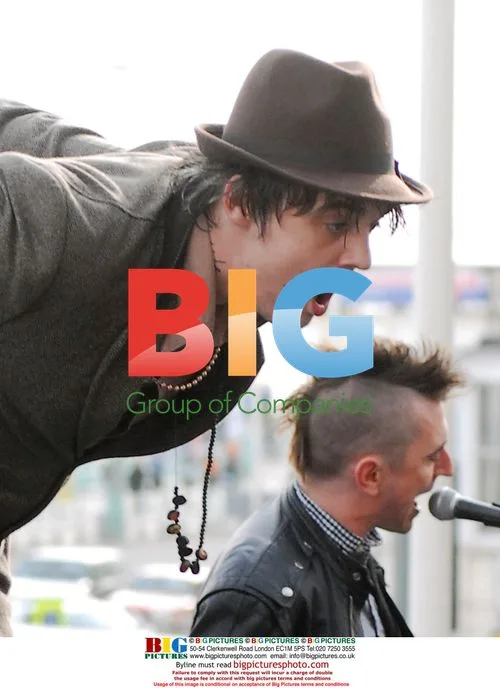 Pete Doherty Dives at Great Escape Festival