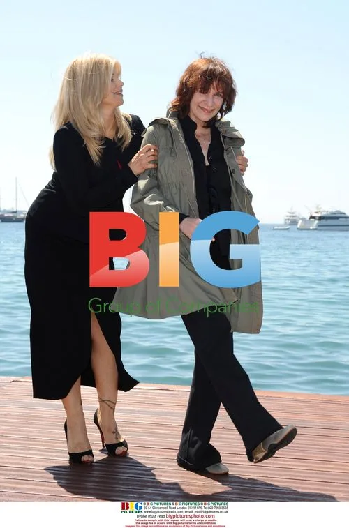 Donna D'Errico and Amanda Plummer at Cannes