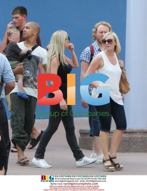 Emma Bunton and Jade Jones on Florida vacation