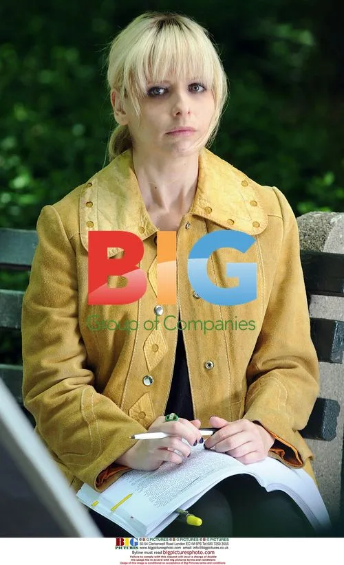 Sarah Michelle Gellar on 'The Wonderful Miladys' set