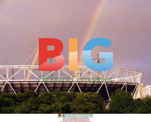 Rainbow appears over Olympic Stadium construction