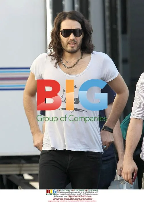Russell Brand on set of "Get Him to the Greek"