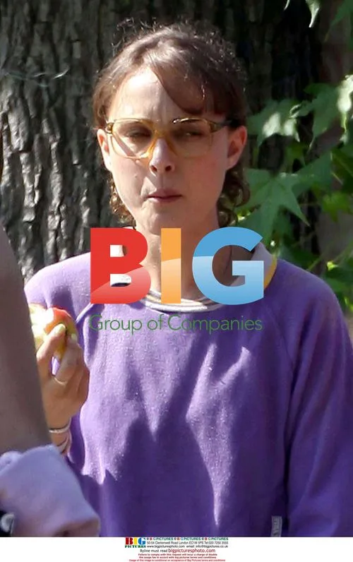 Natalie Portman on 'Hesher' set