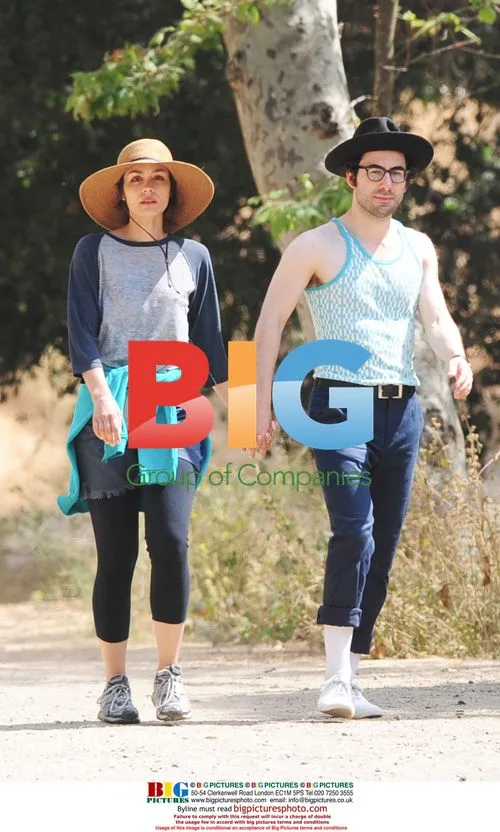 Shannyn Sossamon and boyfriend