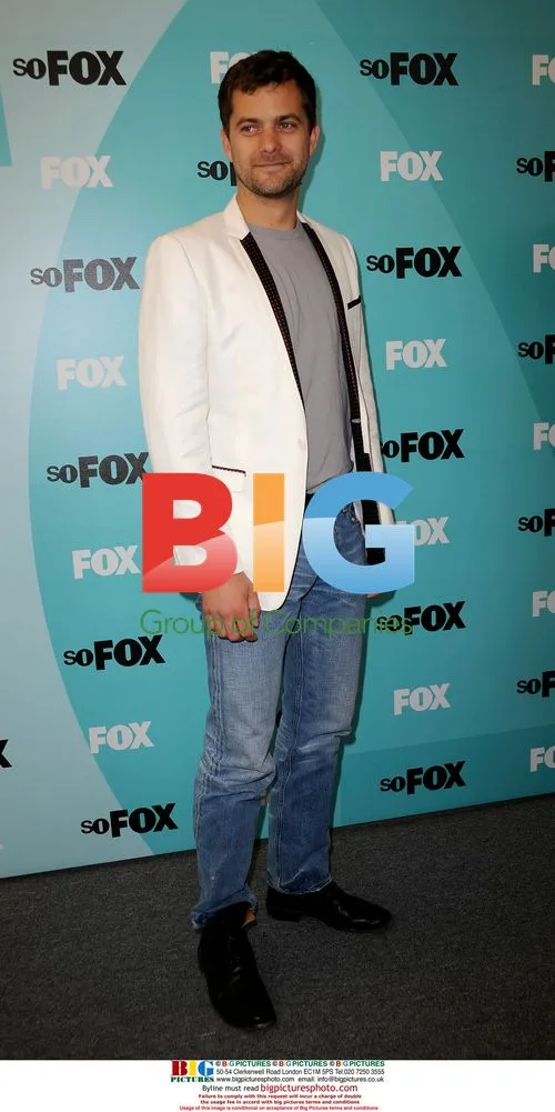 Joshua Jackson at 2009 FOX Up Front party