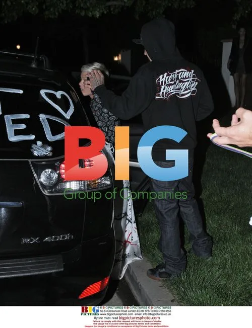 Pink and Carey Hart Leaving Home