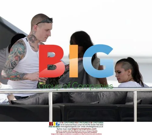 Model Alice Dellal kisses boyfriend on yacht in Cannes
